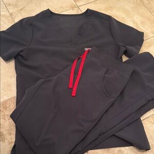 Figs Charcoal Scrub Set with Red Accents